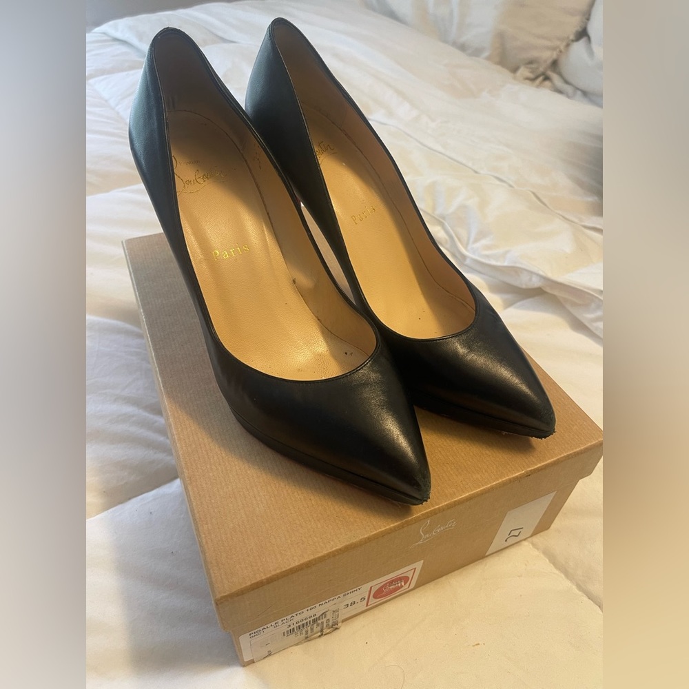 Christian Louboutin Pigalle Plato Nappa Shiny 38.5